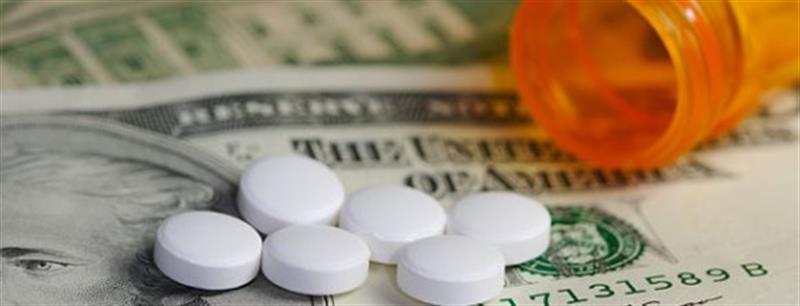 دلار 5 هزار تومانی ثبات بازار دارو را به هم ‌می‌ریزد مصیبت‌های گرانی دلار برای دارو