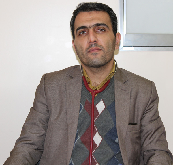 دکتر محمود کریمی