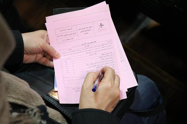 سمینار بیماری های ستون فقرات با حضور دکتر بهرام مبینی 4