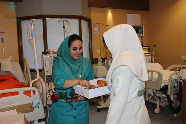 گرامیداشت روز مادر 95