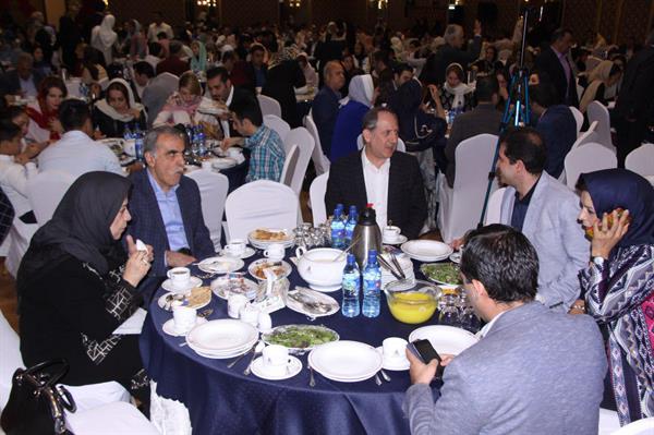 افطاری پرسنل