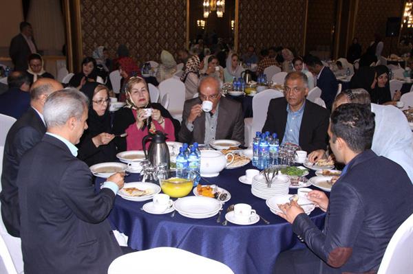 افطاری پرسنل