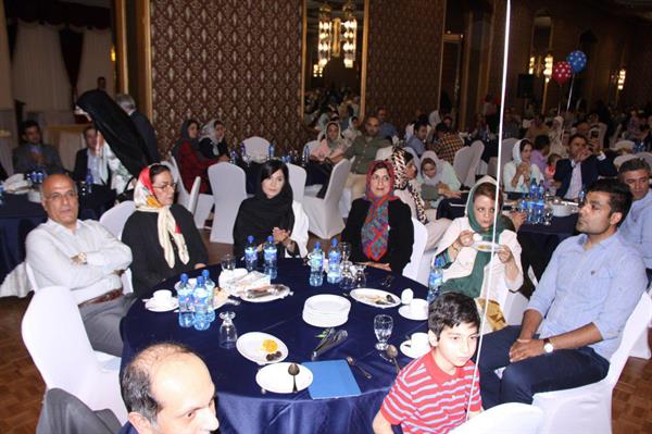 افطاری پرسنل