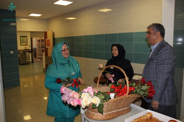 گرامیداشت روز مادر 95