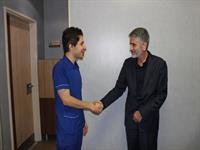 بازدید جناب آقای حمیدرضا تحصیلی مدیر عامل شرکت ساماندهی شهرداری از بیمارستان محب کوثر 4