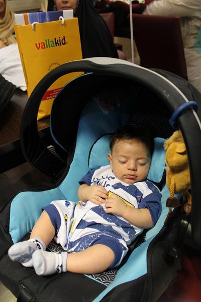 جشن شیر مادر