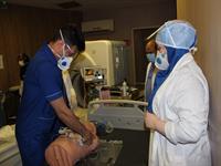 انجام مانور احیای بیمار بر روی مولاژ 2