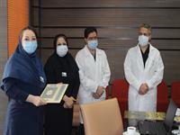 اخذ لوح دوستدار کودک در بیمارستان محب کوثر 17