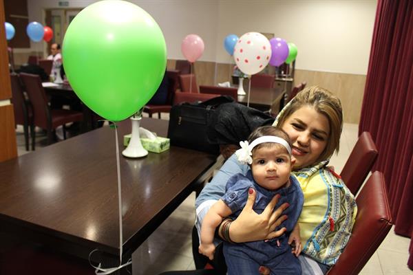 جشن شیر مادر